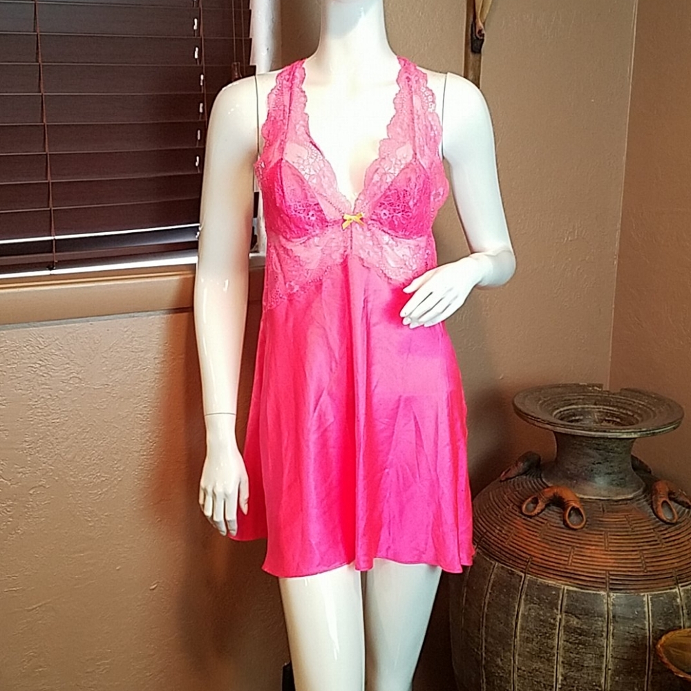 NWT chamise/babydoll